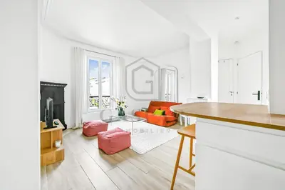 Coin salon dans l'établissement Gaspar- Passages- Comfort & proximity to Paris