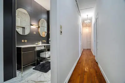 Salle de bains dans l'établissement 213 m2 Prestige Eiffel Signature