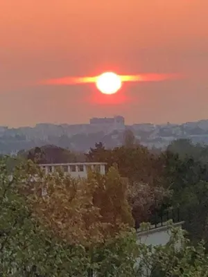 Lever ou coucher de soleil vu de l'appartement ou à proximité