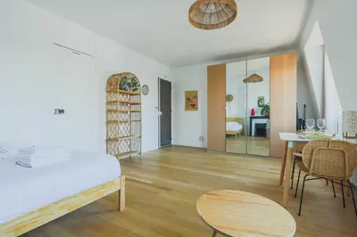 Un ou plusieurs lits dans un hébergement de l'établissement Charming 2P studio - 14th-Montparnasse
