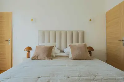 Un ou plusieurs lits dans un hébergement de l'établissement Modern flat -1BR-4P- Paris 17e