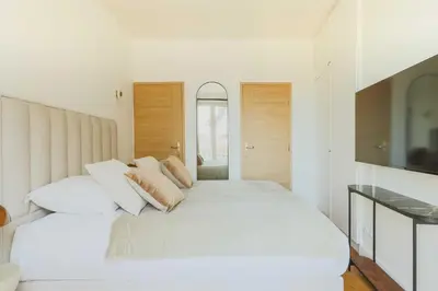 Un ou plusieurs lits dans un hébergement de l'établissement Modern flat -1BR-4P- Paris 17e