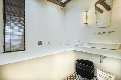 Cuisine ou kitchenette dans l'établissement Modern flat -1BR-2P- in the heart of the Marais