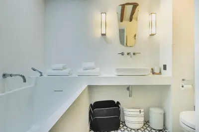 Salle de bains dans l'établissement Modern flat -1BR-2P- in the heart of the Marais