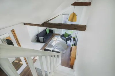 Un ou plusieurs lits superposés dans un hébergement de l'établissement Central flat - 2BDR-4P - Ile stlouis Paris