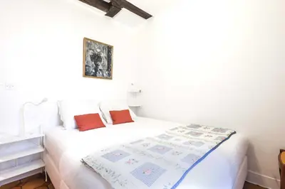 Un ou plusieurs lits dans un hébergement de l'établissement New apartment - 1BR-2P- Le Marais
