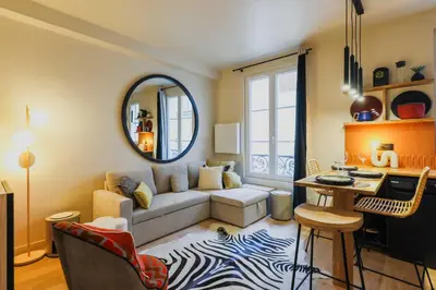 Coin salon dans l'établissement Charming apartment - 2BR-6P - Petit-Montrouge