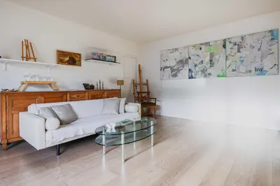 Coin salon dans l'établissement Modern apartment -1BR-3P- Trocadero