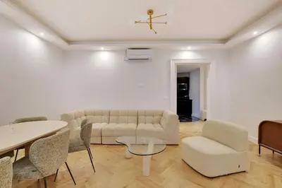Coin salon dans l'établissement Harmonious 2BDR - 4P apartment - Champs Elysees