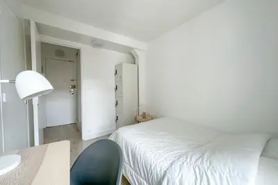 Un ou plusieurs lits dans un hébergement de l'établissement Charming 14m studio in Paris 17th arrondissement