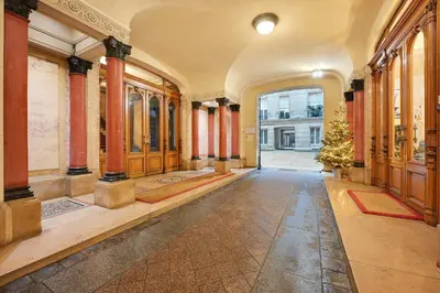 Plan de l'établissement Charmant appartement proche de l Arc de Triomphe
