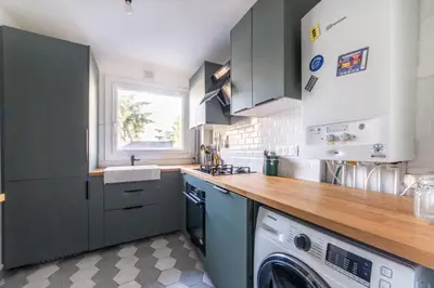 Cuisine ou kitchenette dans l'établissement Cosy aux portes de Paris