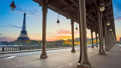 Lever ou coucher de soleil vu de l'appartement ou à proximité