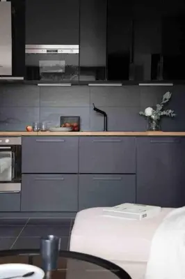 Cuisine ou kitchenette dans l'établissement Bois-Colombes St Lazare 3 rooms Terrace