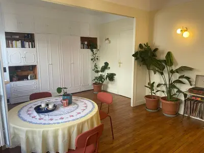 Coin salon dans l'établissement Central, beautiful, spacious and elegant apartment near Nation, Bastille and La Coulée Verte