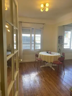 Plan de l'établissement Central, beautiful, spacious and elegant apartment near Nation, Bastille and La Coulée Verte