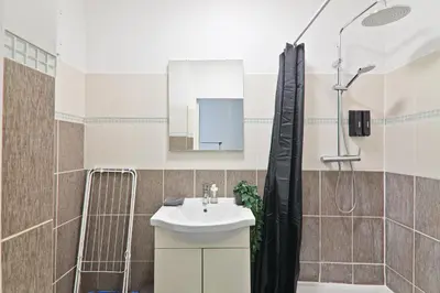 Plan de l'établissement Eiffel Tower Heart of Paris 1BR-4P with NetFlix