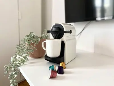 Plateau bouilloire dans l'établissement 345 Suite Montand - Cosy Apartment Paris Center
