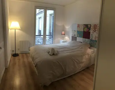Un ou plusieurs lits dans un hébergement de l'établissement Cour Condorcet 6P Paris Gestion Immo Daumesnil