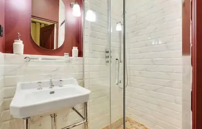 Salle de bains dans l'établissement Amazing apartment center of Paris-Le marais