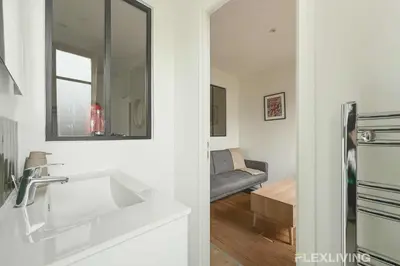 Plan de l'établissement Charming - One-Bedroom Apartment in Paris 5th