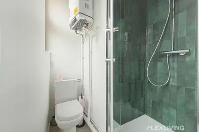 Salle de bains dans l'établissement Charming - One-Bedroom Apartment in Paris 5th