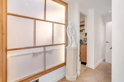 Cuisine ou kitchenette dans l'établissement Cosy - Ambiance galerie - Batignolles