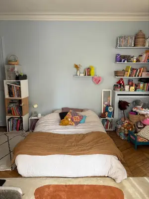 Un ou plusieurs lits dans un hébergement de l'établissement Family apartment near Marais in Oberkampf