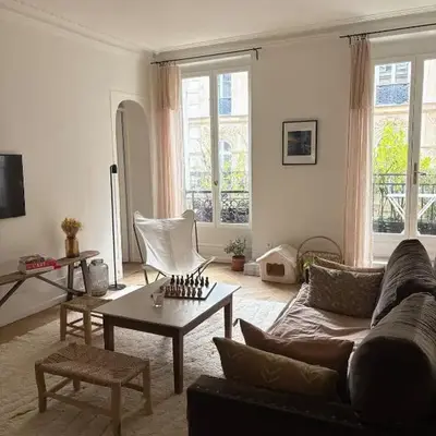 Family apartment near Marais in Oberkampf