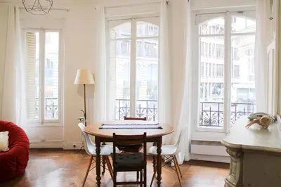 Plan de l'établissement Bright stay in the heart of Paris for 4 people