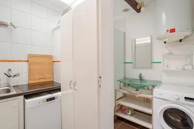 Plan de l'établissement Beautiful apartment in Paris 9