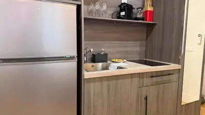 Cuisine ou kitchenette dans l'établissement Eiffel-Tower, Suite Trocadéro - 4 people
