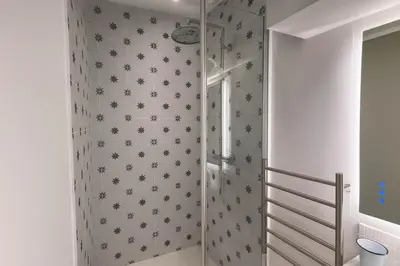 Salle de bains dans l'établissement Appartement rue Montorgueil au Halles - Paris 1