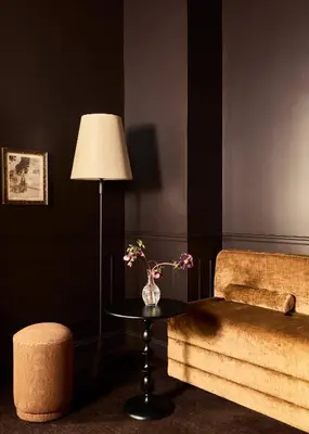 Coin salon dans l'établissement L'Opale Noire