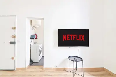 Plan de l'établissement Eiffel Tower 2 Heart of Paris 1BR-4P with NetFlix