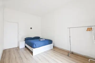 Plan de l'établissement Eiffel Tower 2 Heart of Paris 1BR-4P with NetFlix