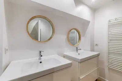Salle de bains dans l'établissement Appartement familial proche des commerces - 8P