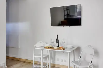 Boissons dans l'établissement 517 Suite Raffet - Cozy Studio Paris 16