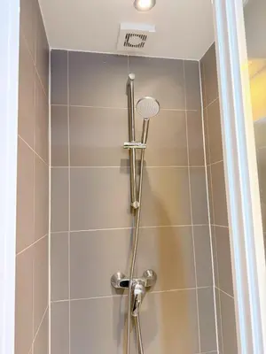 Salle de bains dans l'établissement Modern Studio near Montmartre & Opéra