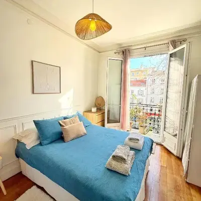 Parisian Apartment for 3 People - Paris Parc des Princes WiFi & Metro