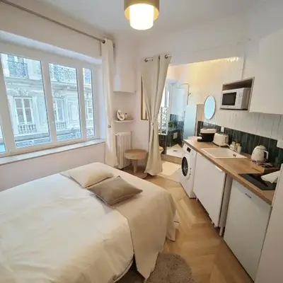 Paris Opera - 5 Min Walk - Elegant studio 2 sleeper