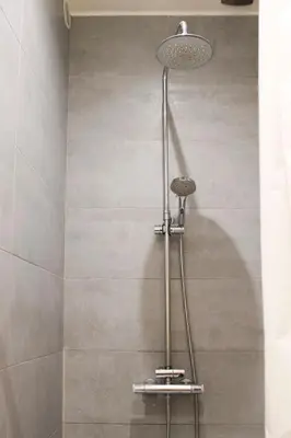 Salle de bains dans l'établissement Studio cosy sur cour - Centre de Paris