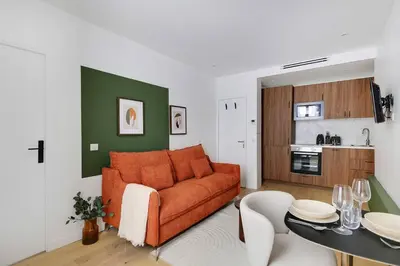Cuisine ou kitchenette dans l'établissement Appartements Ramey