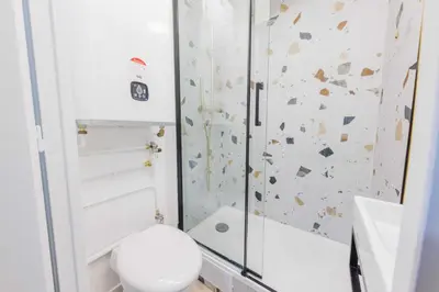 Salle de bains dans l'établissement Charming studio - INVALIDES - Mobility lease
