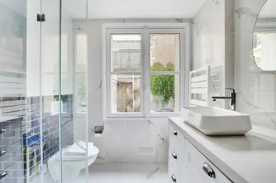 Salle de bains dans l'établissement Beautiful 1BDR - 2P - Dauphine - 16e arr