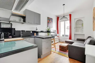 Cuisine ou kitchenette dans l'établissement Appt 1BDR - 3P near Roland-Garros - Boulogne