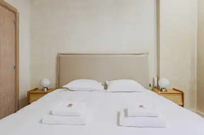 Un ou plusieurs lits dans un hébergement de l'établissement Peaceful flat - 2BD-9P - Passy-Tour Eiffel