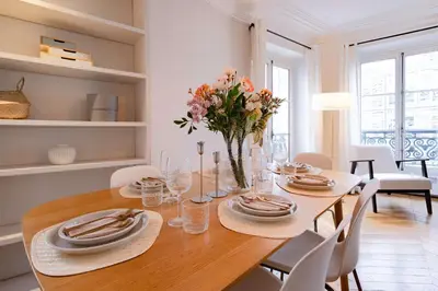 Coin salon dans l'établissement Luxury Flat Louvres 6 Guests