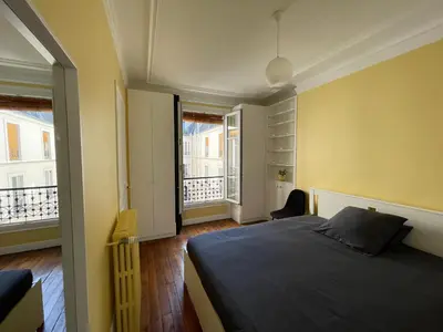 Un ou plusieurs lits dans un hébergement de l'établissement Elegant Parisian Apartment, Marais-Bastille