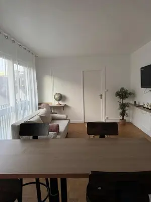 Télévision ou salle de divertissement dans l'établissement Courbevoie Apartment - HBA